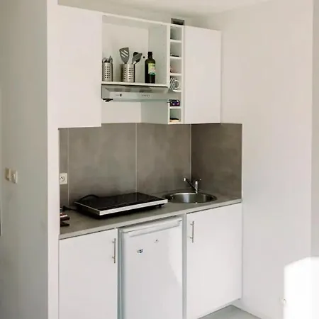 Cozy Et Moderne Dans Résidence à * Nice