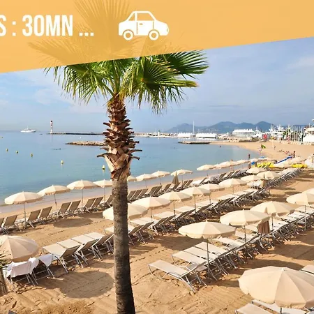 Cozy Et Moderne Dans A *